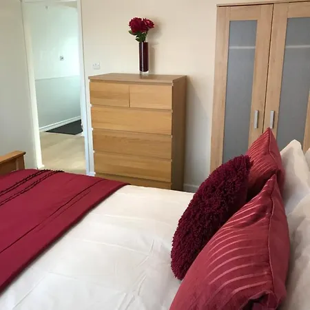 The Bungalow, 아파트 Lingdale